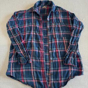 blue and pink plaid button up shirt #flannel #plaid